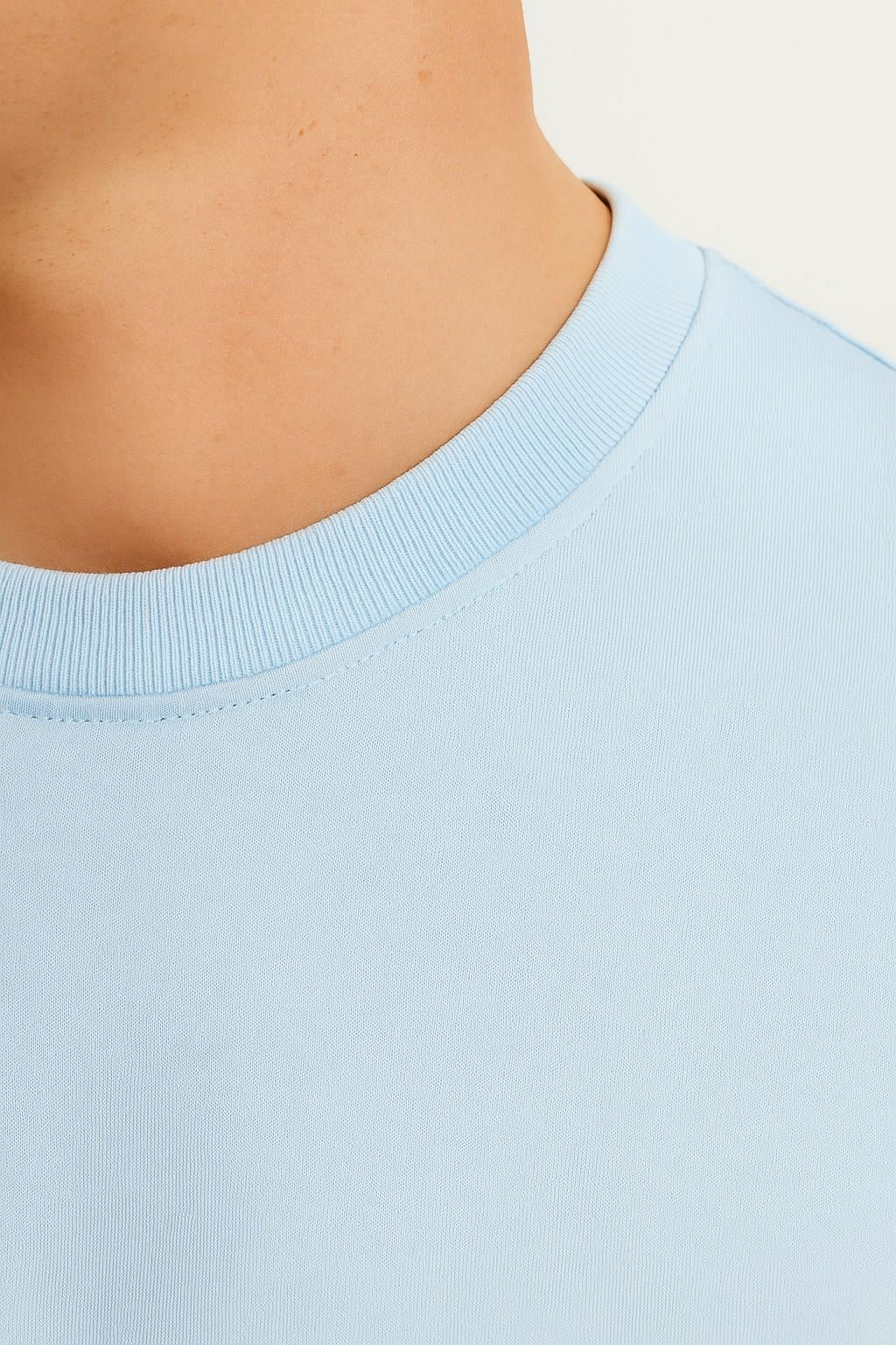 Herre T-shirt i Bomuld – Åndbar Kortærmet Rund Hals – Tågeblå