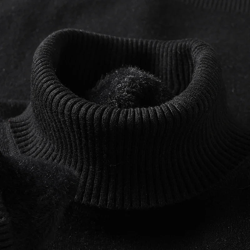 Elegant Uld Turtleneck