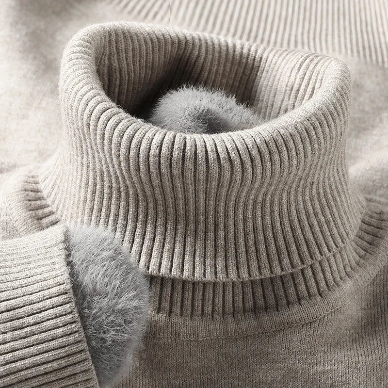 Elegant Uld Turtleneck